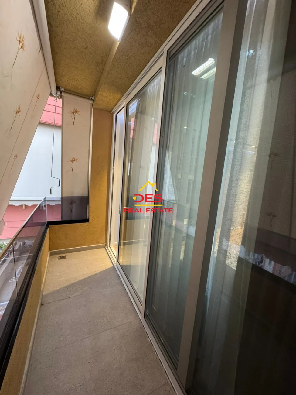 JEPET ME QIRA APARTAMENT LUKSOZ 1+1 TE “RRUGA E ÇIPAJVE”, VLORË. 📍 Pranë Jumbo