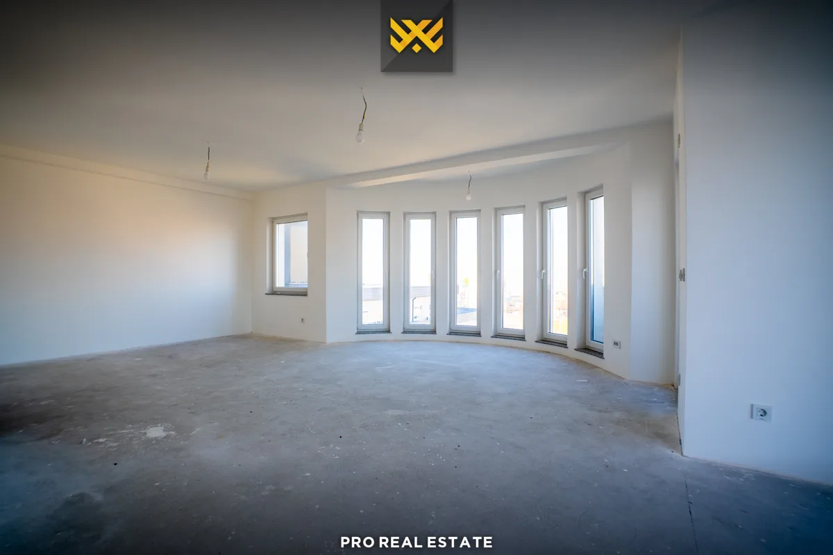 Objekt 800m² me #QIRA në Veternik.