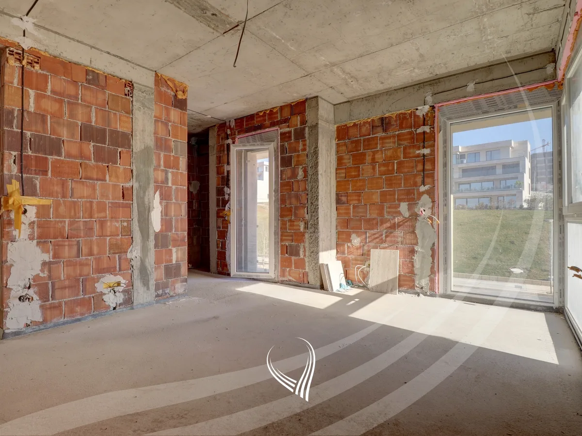 Shtëpi 404m2 në shitje në lagjen Marigona Hill