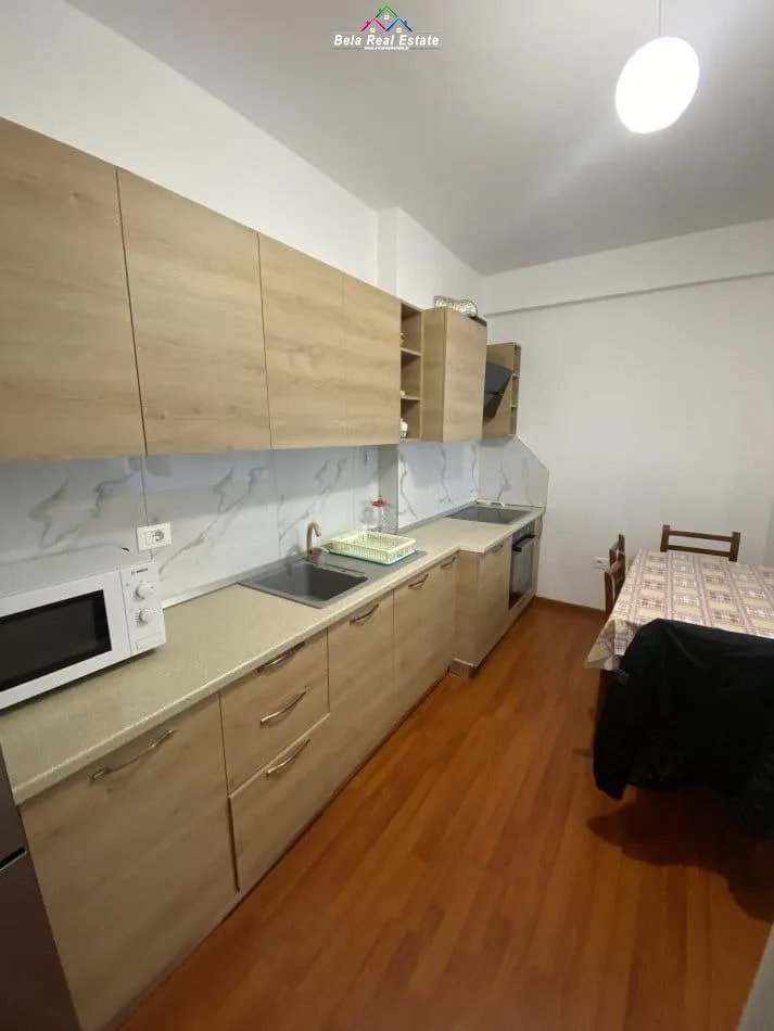 Apartament Me Qera 1+1 tek 21 Dhjetori (ID B210867) Tirane.