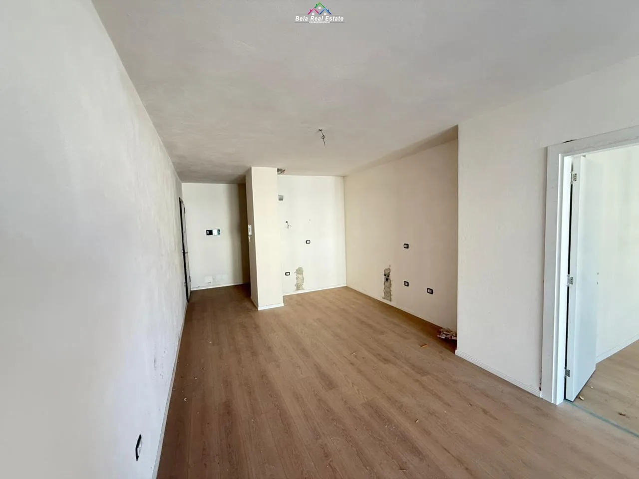Apartament ne shitje 1+1 Tek Kompleksi Turdiu, Fusha E Aviacionit(ID B110508) Tirane