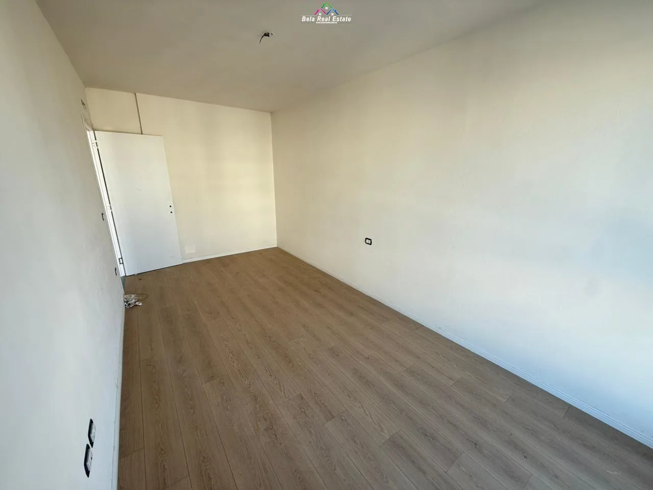 Apartament ne shitje 1+1 Tek Kompleksi Turdiu, Fusha E Aviacionit(ID B110508) Tirane