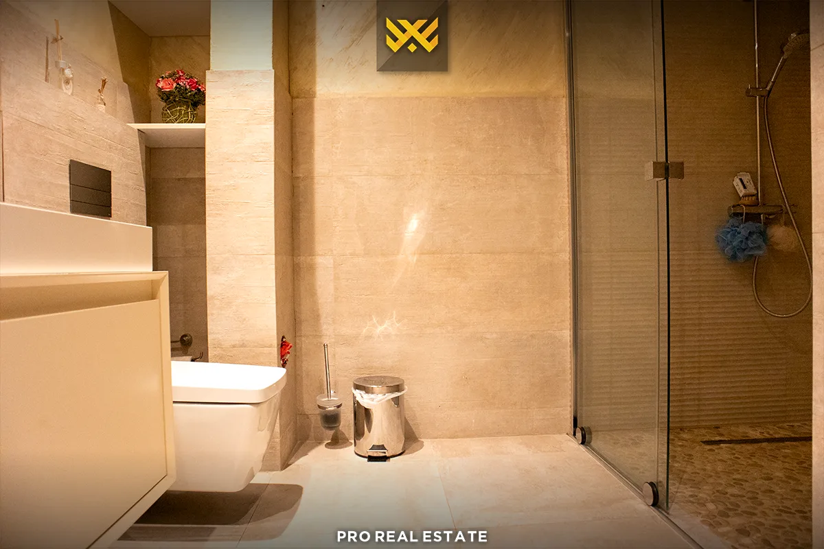 Banesë 183m² për #SHITJE në Fushë Kosovë.