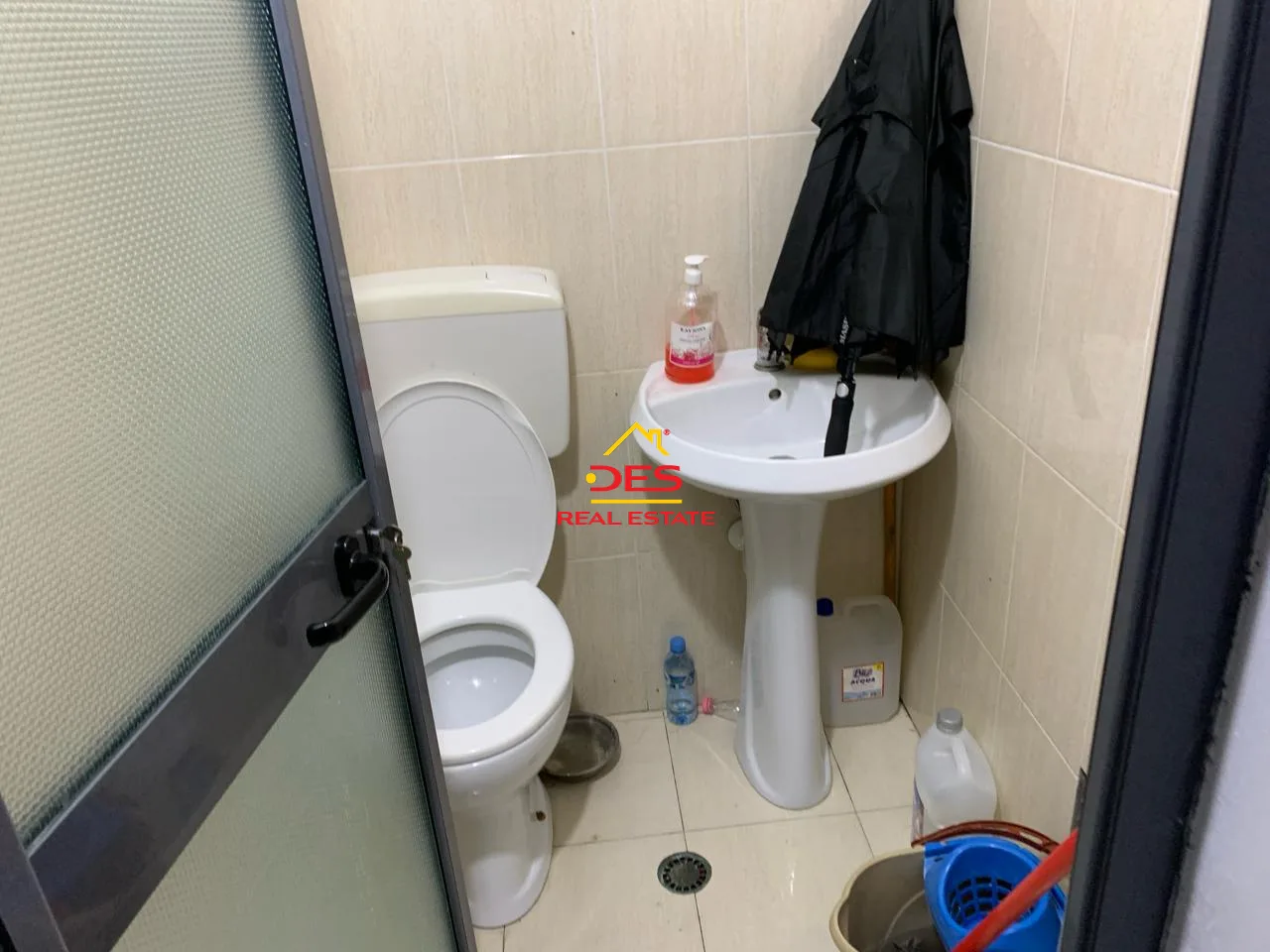 Shitet ambjent biznesi në lagjen ‘aqif pasha’ , elbasan.