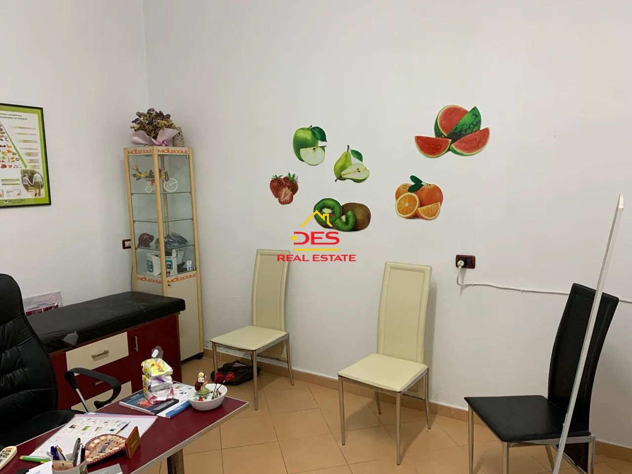 Shitet ambjent biznesi në lagjen ‘aqif pasha’ , elbasan.