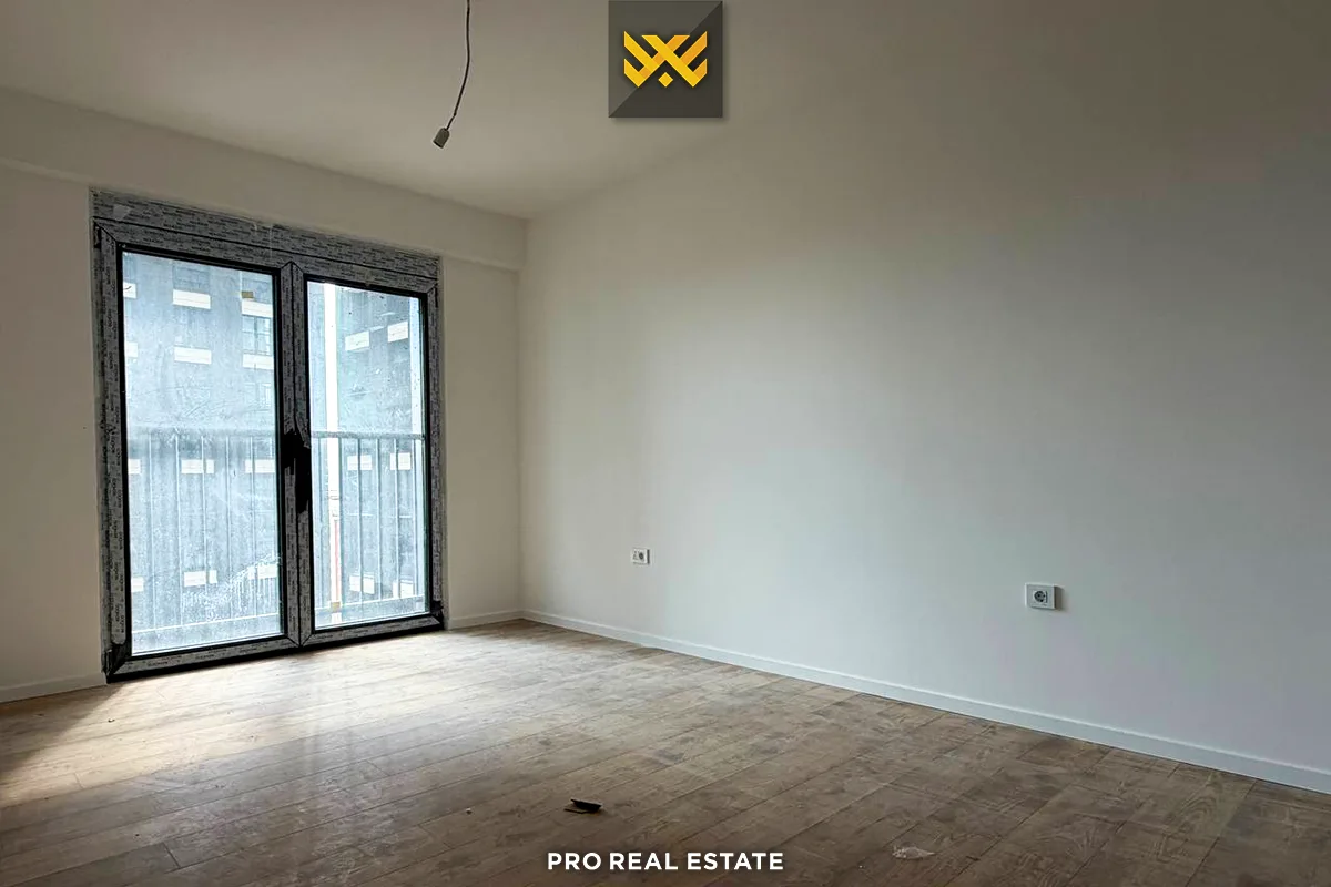 Banesë / Zyrë 118.86m² me #QIRA në Lakrishtë