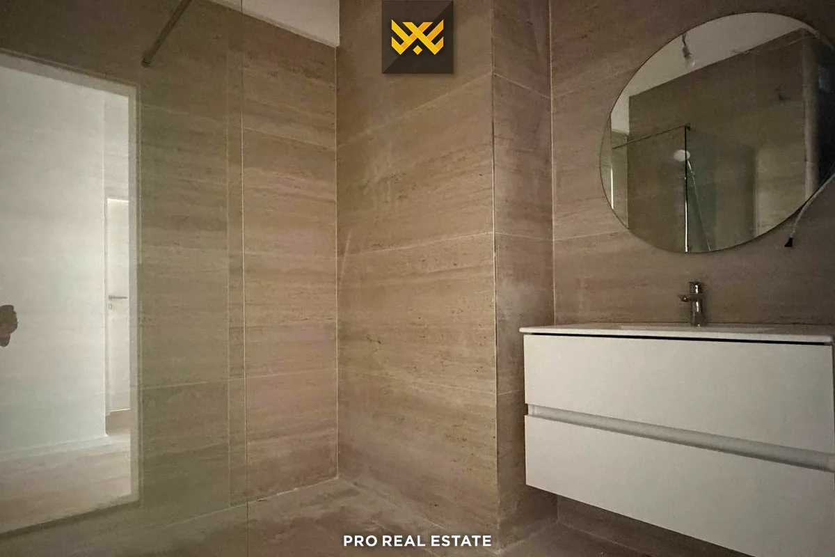 Banesë / Zyrë 118.86m² me #QIRA në Lakrishtë