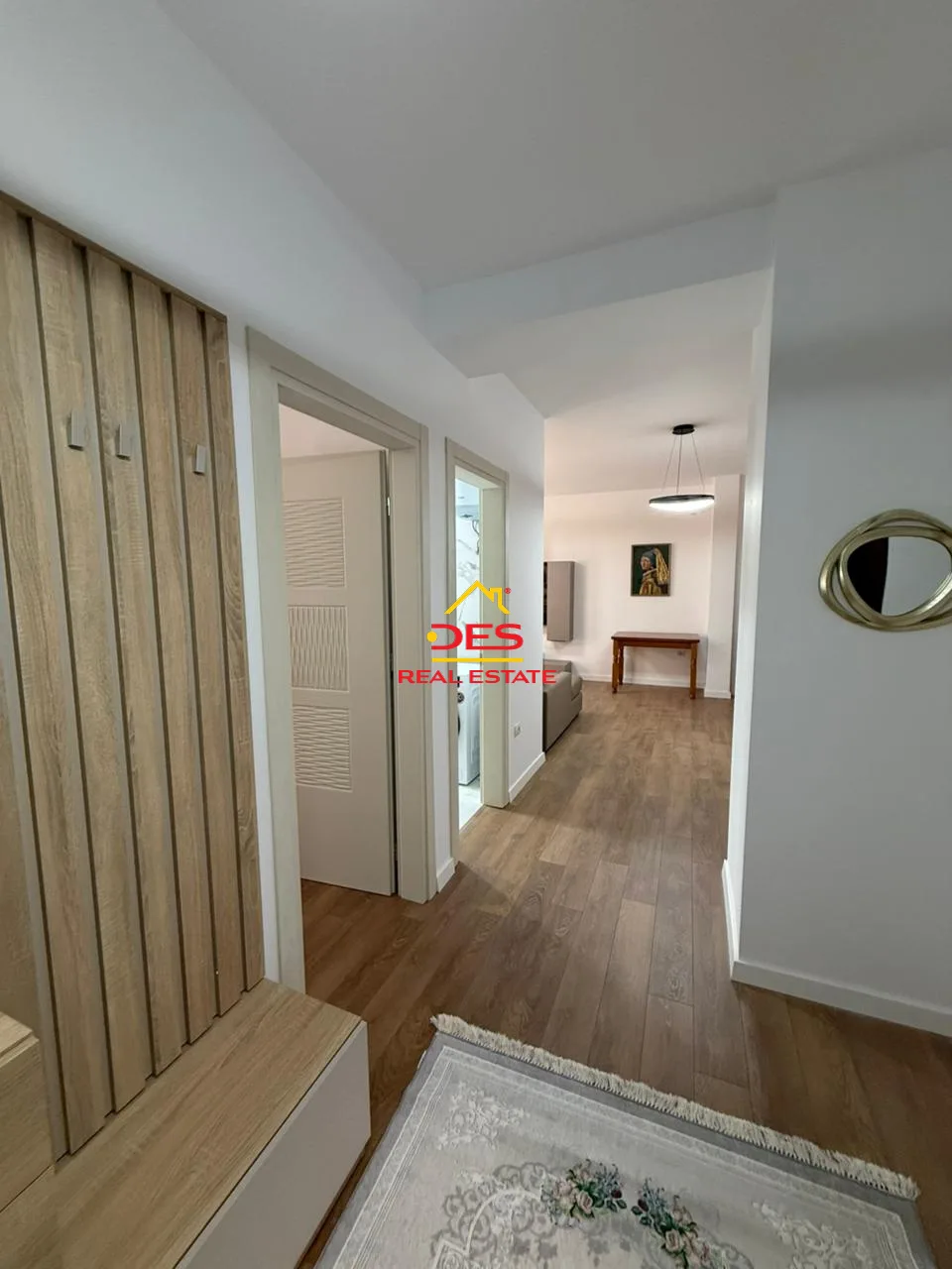 Jepet apartament 1+1 me qira në lungomare, vlorë.