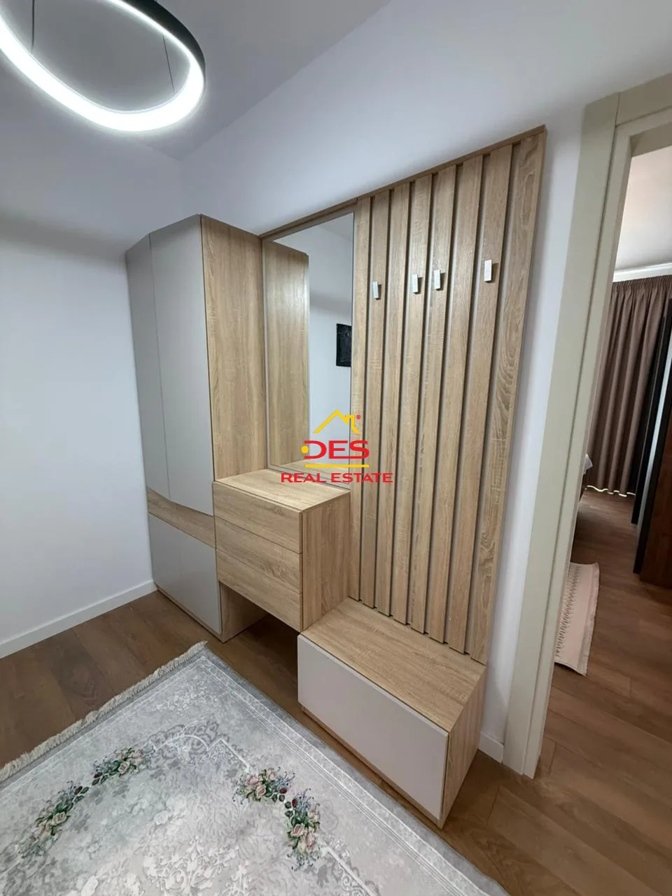 Jepet apartament 1+1 me qira në lungomare, vlorë.