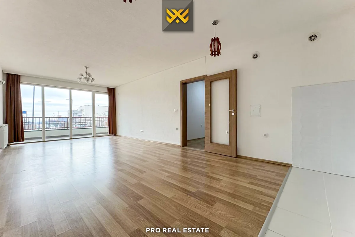 Shtëpi 256m² për #SHITJE në Lagjen Qëndresa
