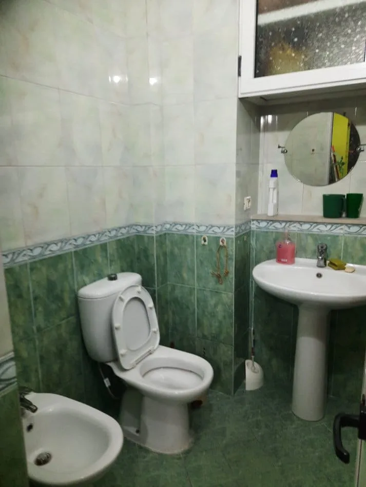 Dyqan Me Qera prane Tajvanit (ID BD21734) Tirane