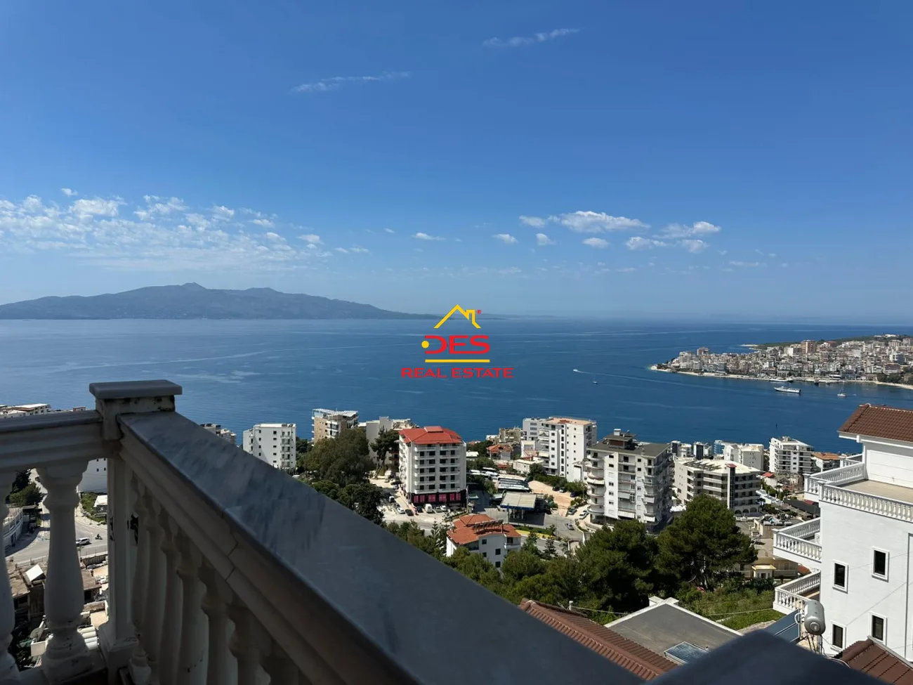 Shitet apartament 2+1 ne sarandë