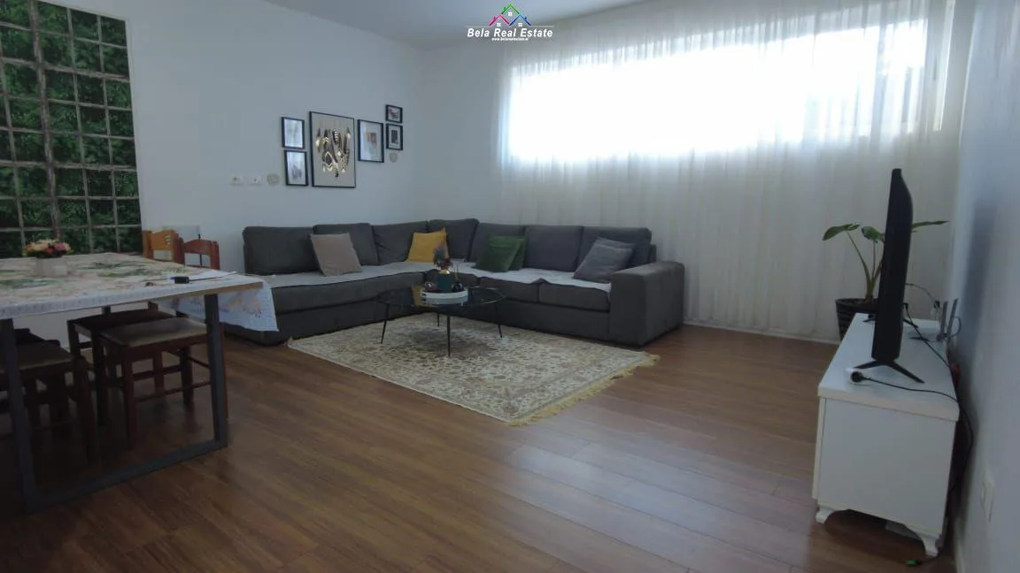Vile 3-kateshe Ne Shitje Tek Vilat Gjermane(ID BV0121) Tirane