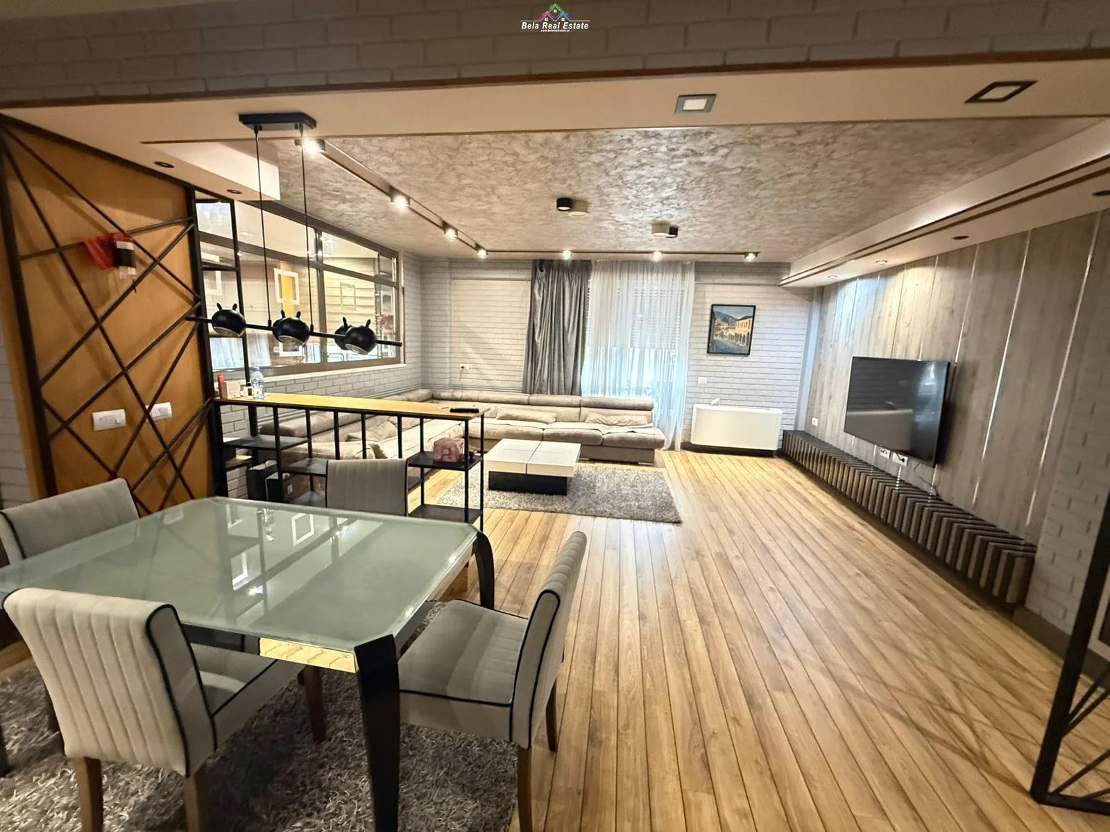 Apartament me qera 2+1 ne Myslym Shyr (ID B220141) Tirane