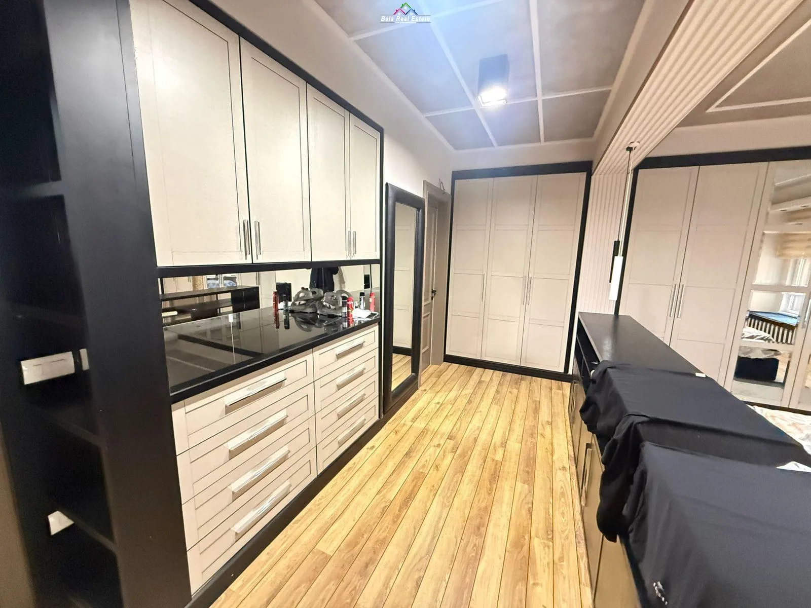 Apartament me qera 2+1 ne Myslym Shyr (ID B220141) Tirane