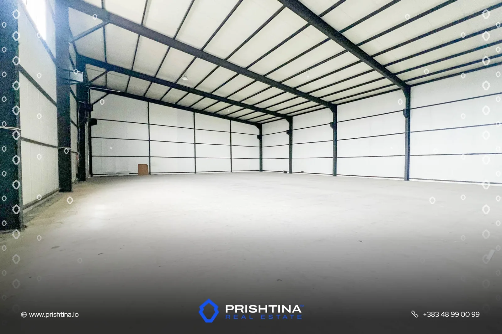 Depo me qira 1000m² në Fushë Kosovë