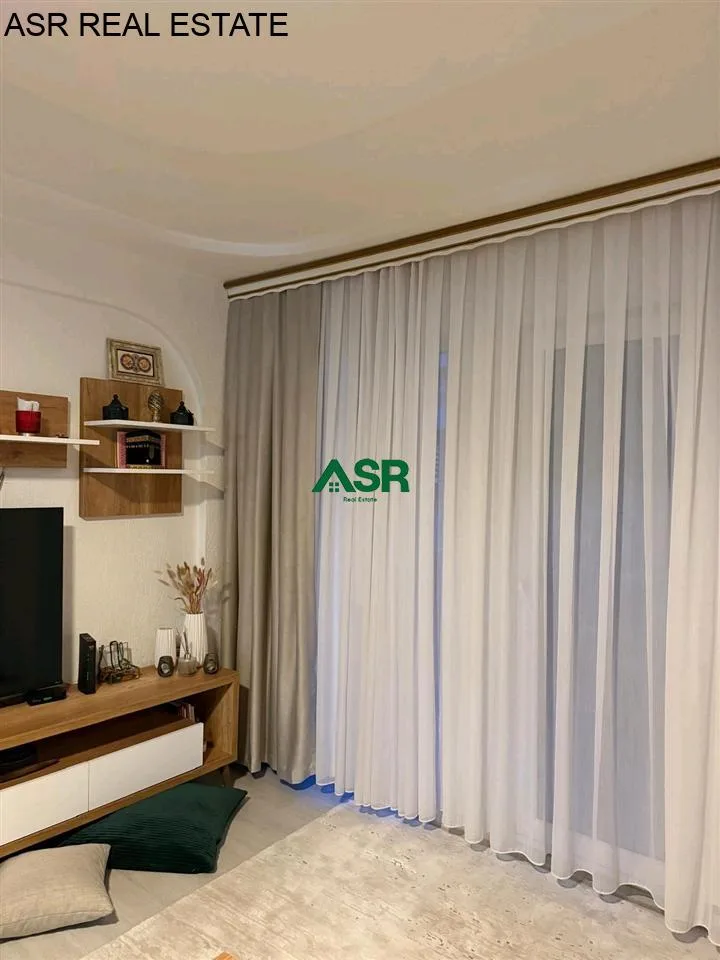 #ID:4014 Shtepi 200m2 me #qira në lagjen Emshir