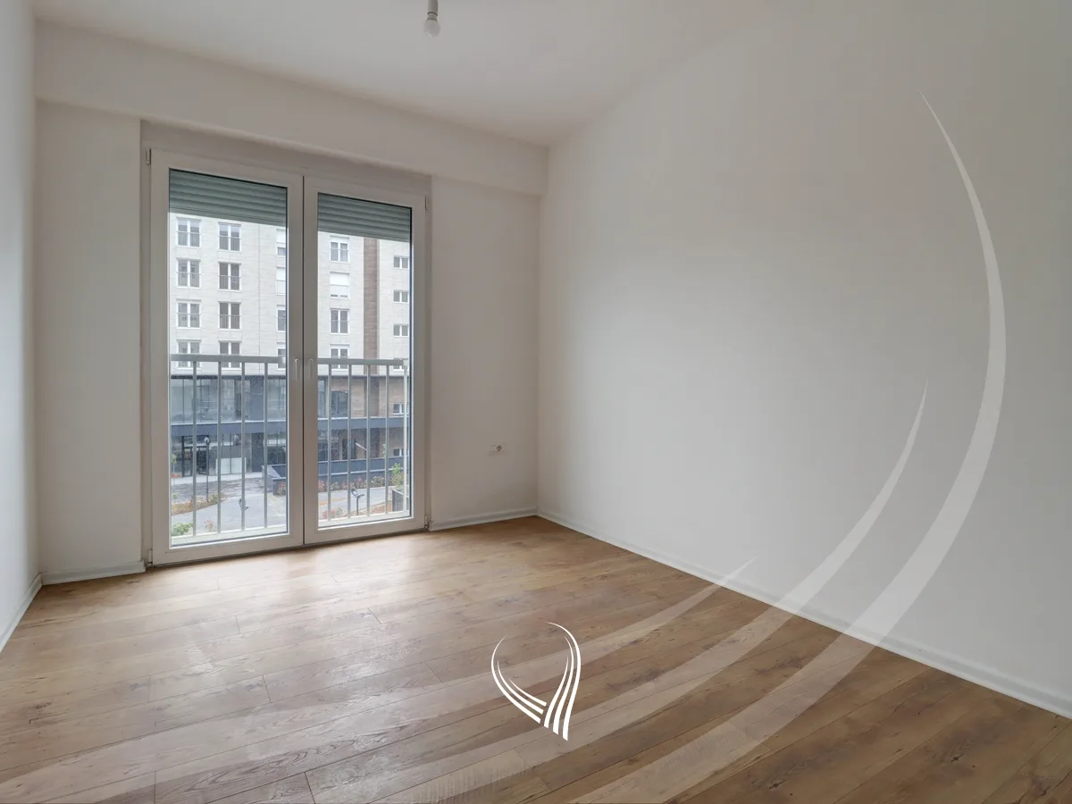 Zyre me 4 dhoma pune me qira në lagjen Prishtina e Re – Prime City
