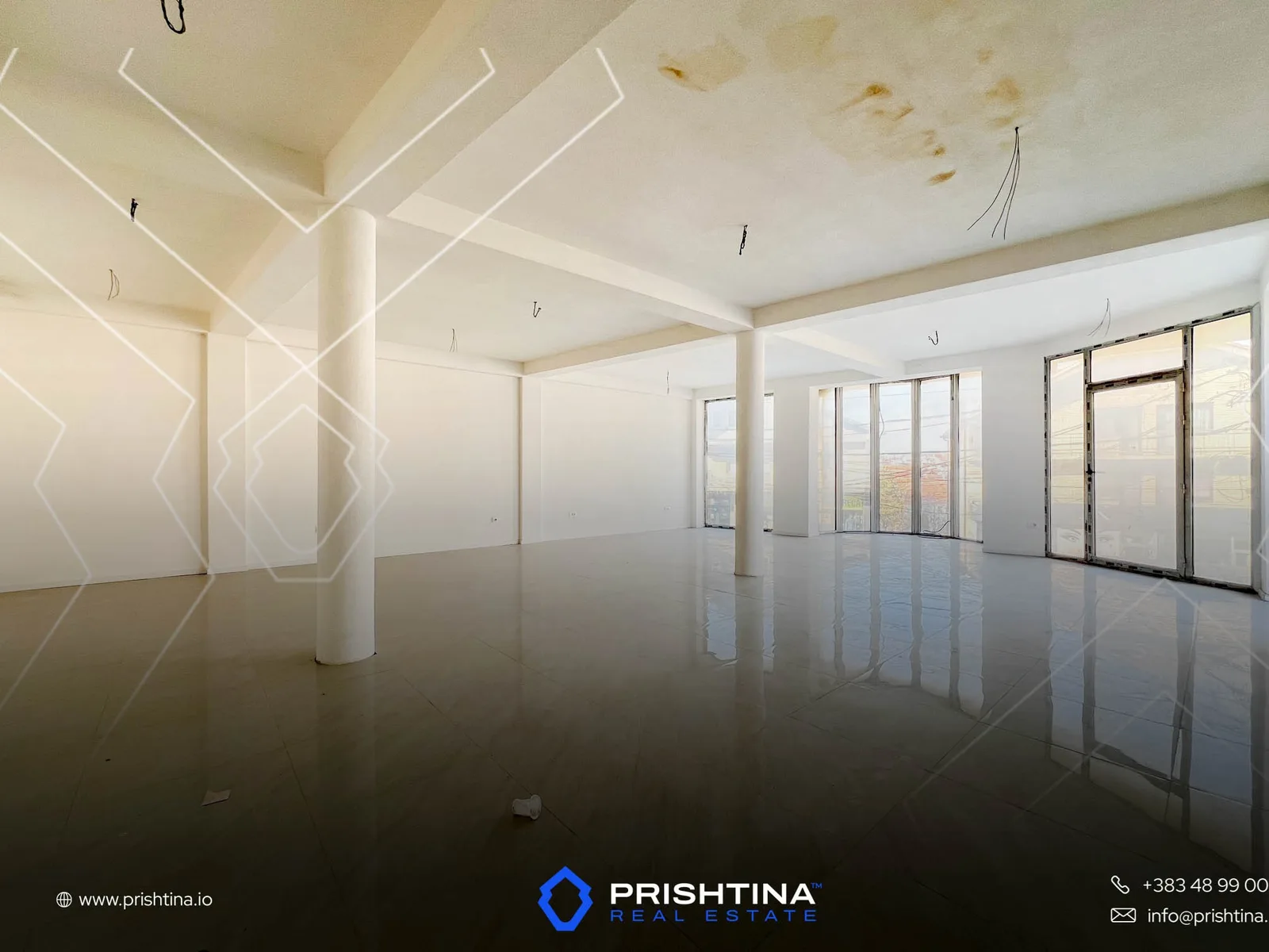 Lokal me qira  100m² në Kodra e Trimave