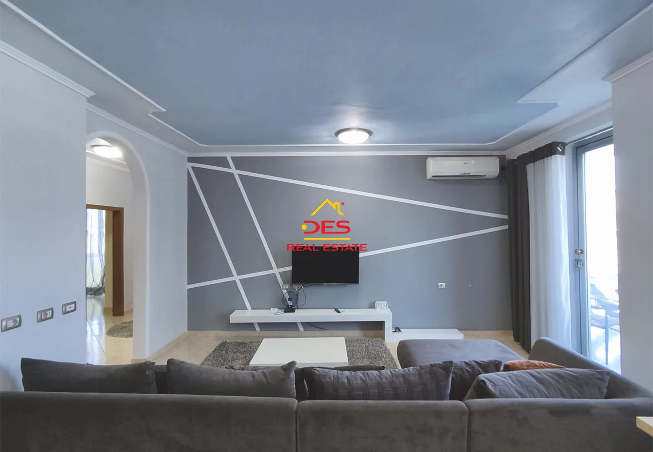 Jepet me qira apartament 3+1+2 per banim ose zyra, myslym shyri, tiranë