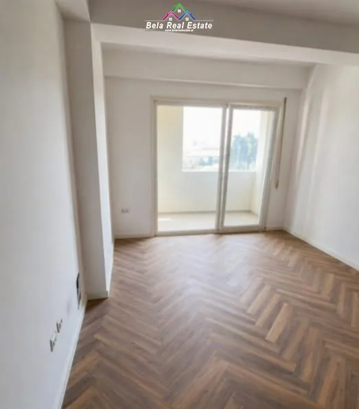 Apartament Me Qera 1+1 Tek Kompleksi Golden Park (ID B2101634) Tirane