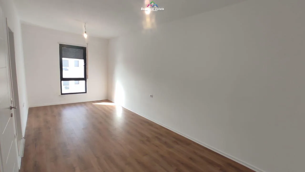 Zyre me qera 2+1 ne Porcelan (ID BZ2502) Tirane