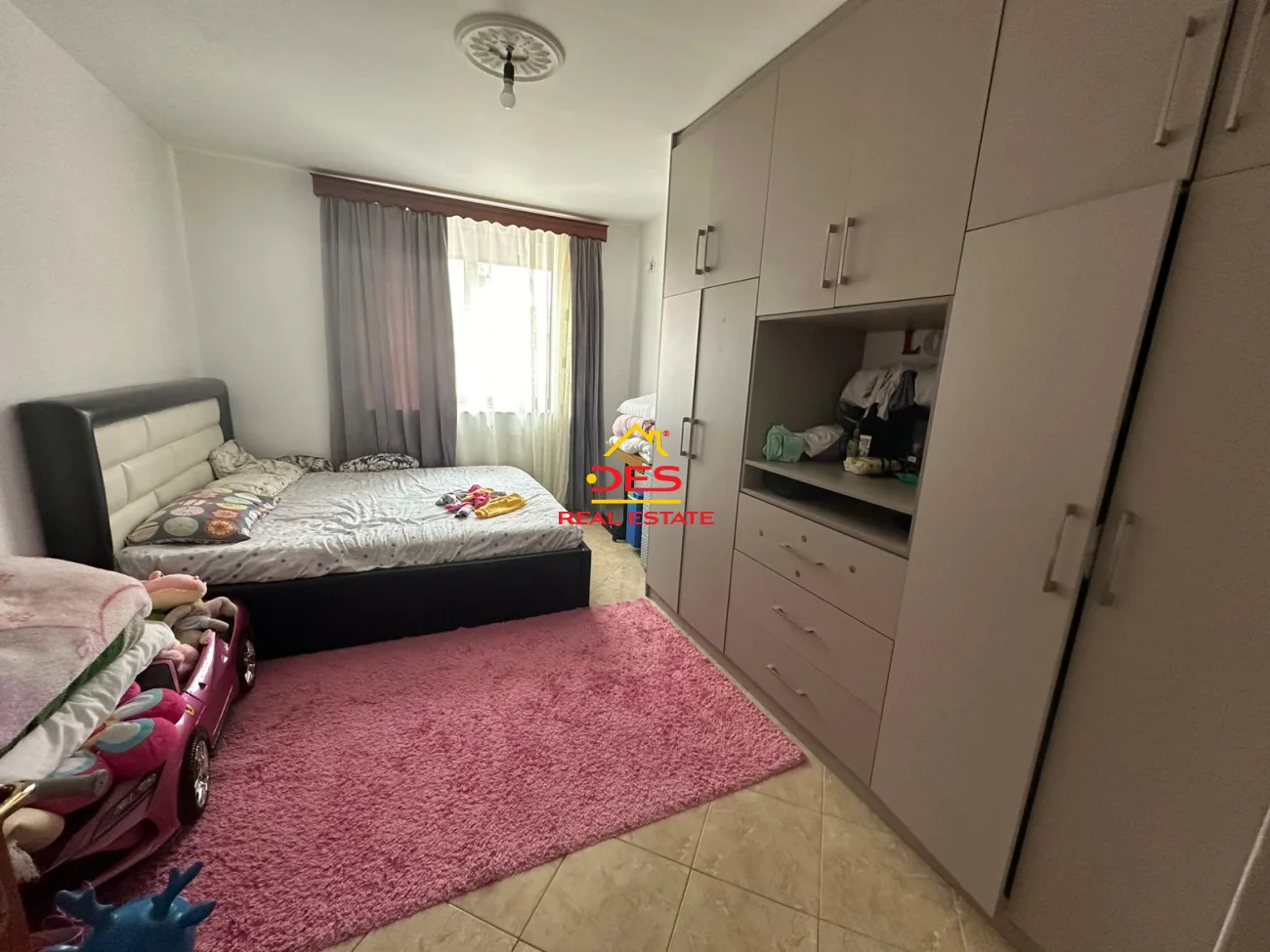Shitet apartament 1+1 në delvinë