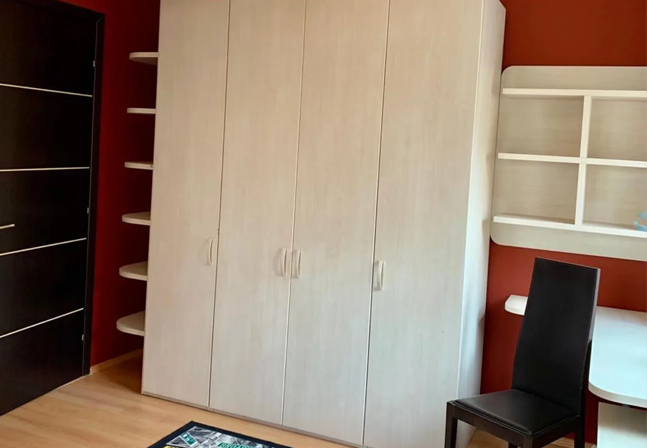 Jepet me qira super apartament 2+1+2 tek gjykata e lartë , tiranë