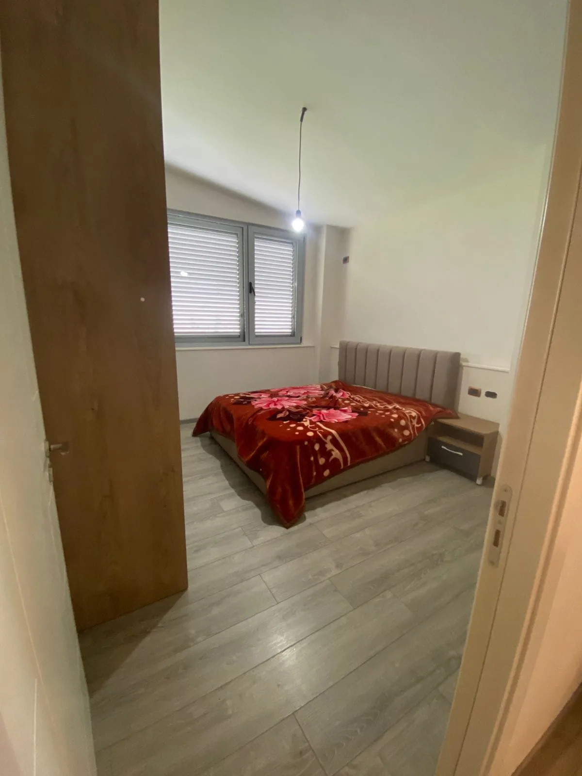 Apartament me Qera 1+1 tek Ish Fusha E Aviacionit (ID B2101153) Tirane