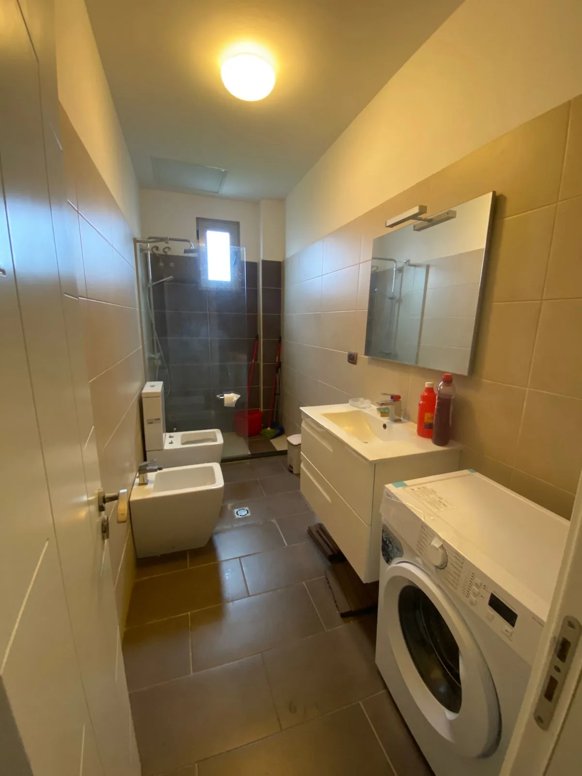 Apartament me Qera 1+1 tek Ish Fusha E Aviacionit (ID B2101153) Tirane